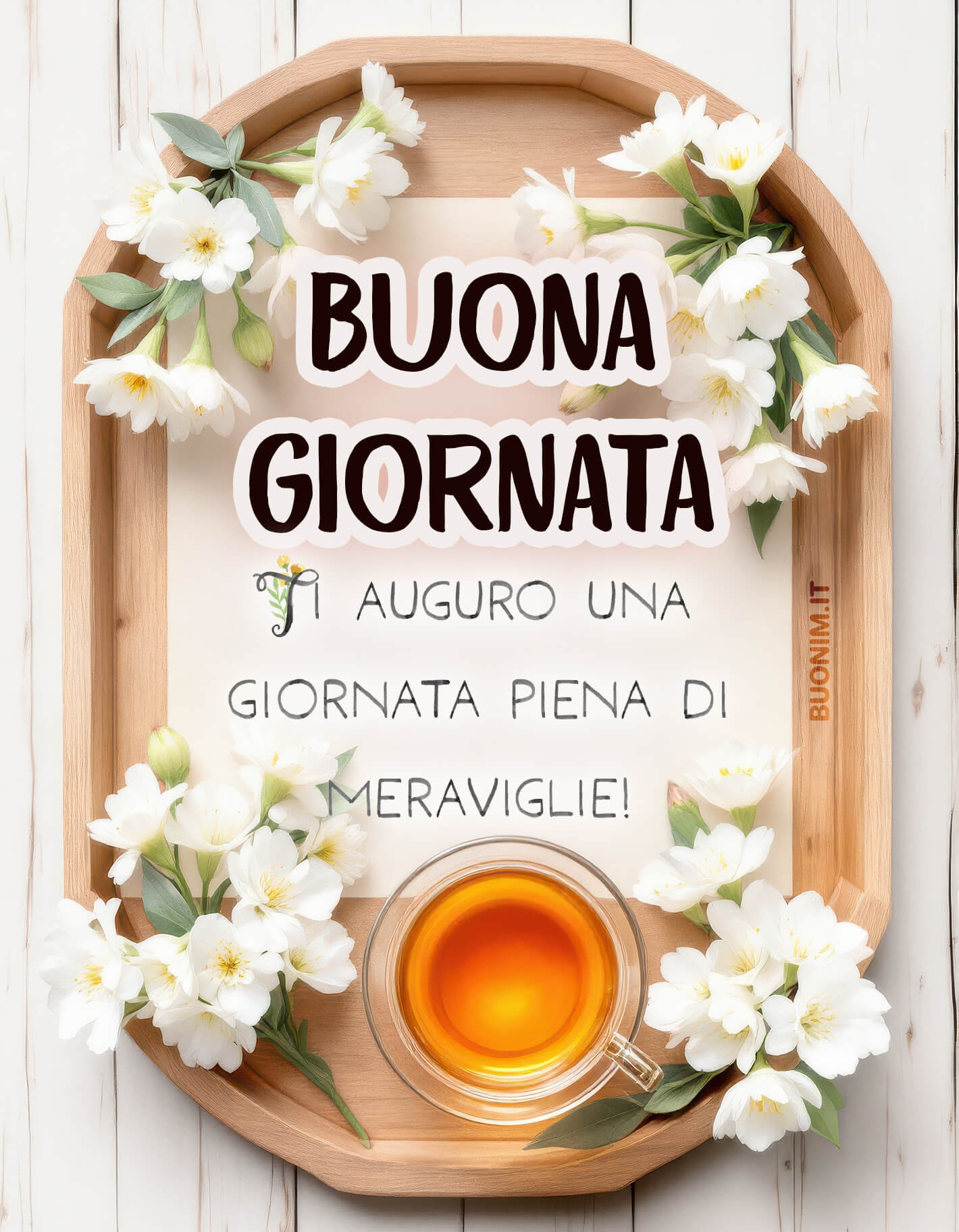 Tra i fiori bianchi e una tazza di tè caldo, ti auguro un 2 marzo pieno di cose belle. Che questa nuova giornata ti regali sorrisi, affetto e meraviglie!