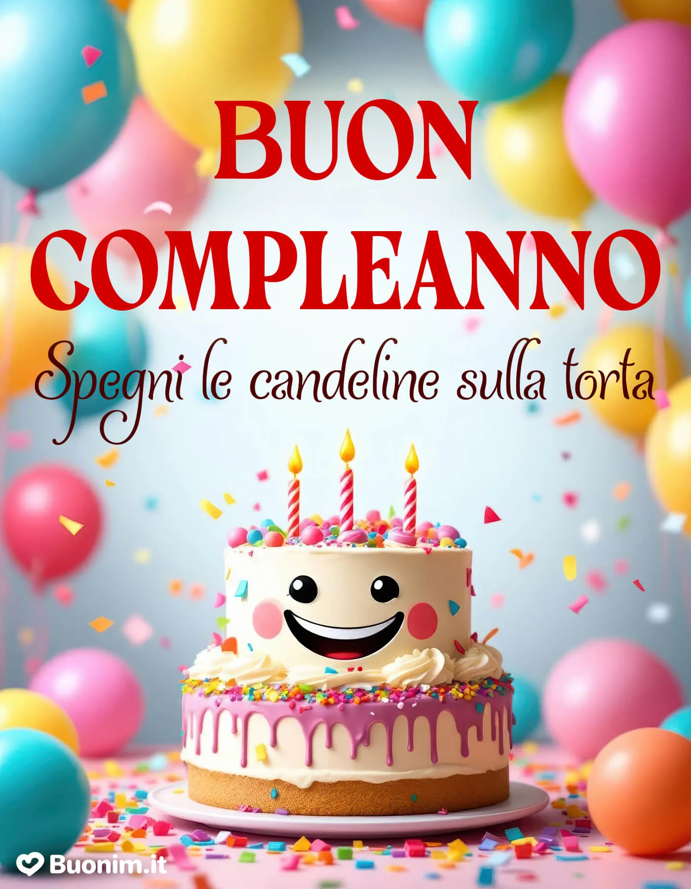 Una bellissima immagine di torta di compleanno con candeline per rendere speciale ogni augurio